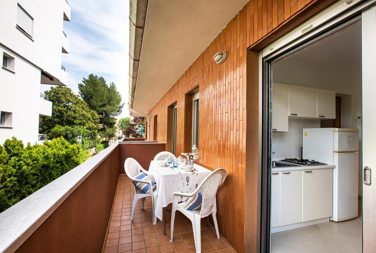Villa Lina ลินญาโน ซับเบียโดโร ภายนอก รูปภาพ