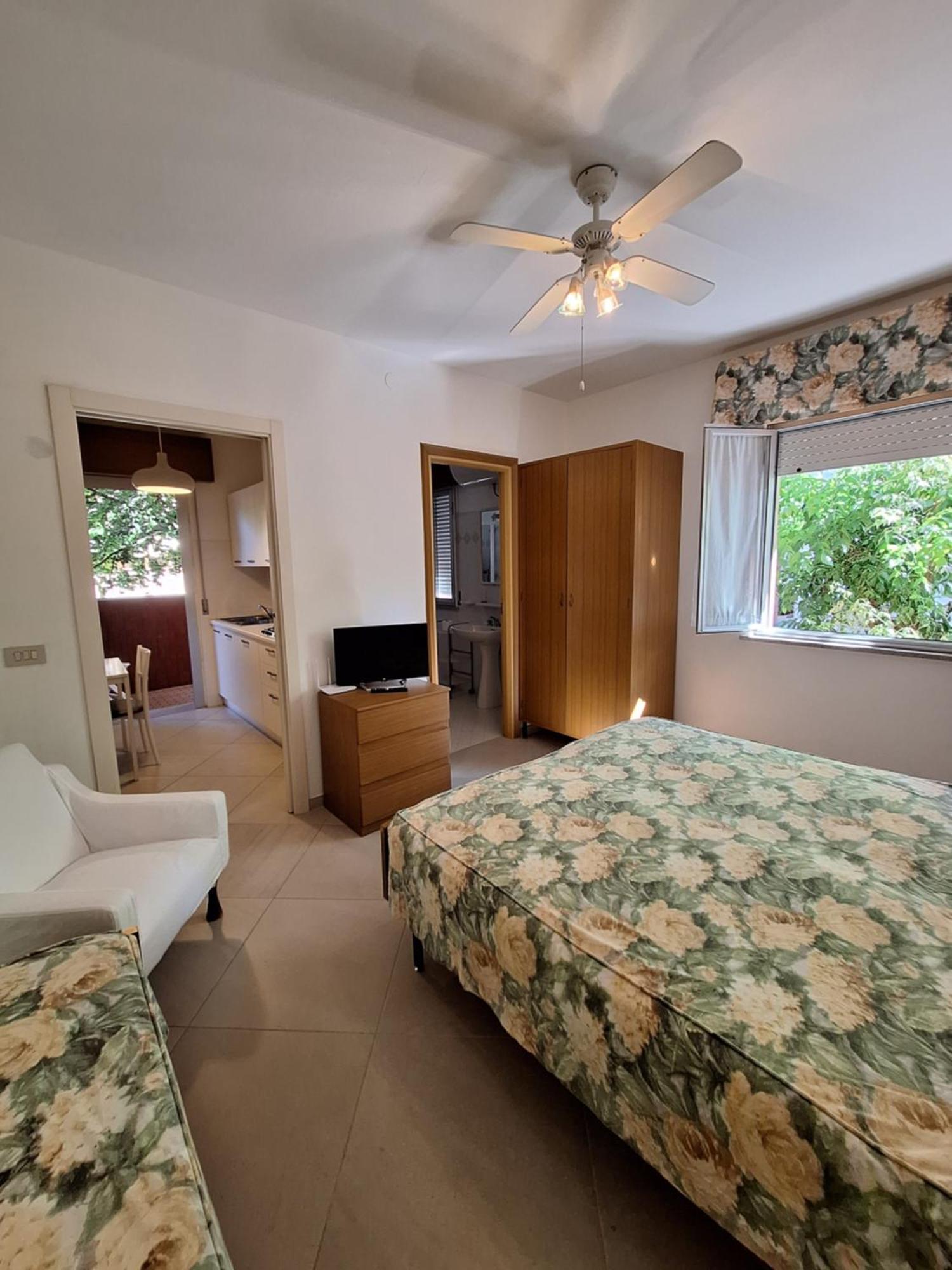 Villa Lina ลินญาโน ซับเบียโดโร ภายนอก รูปภาพ